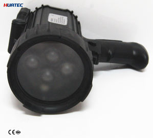 Lampada ultravioletta tenuta in mano nera, apparecchiatura di collaudo tenuta in mano del liquido penetrante liquido della luce UV della luce UV del LED